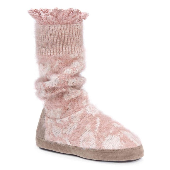 Muk Luks Shoes - MUK LUKS VANESSA BOOT SLIPPER - Size M (7-8)